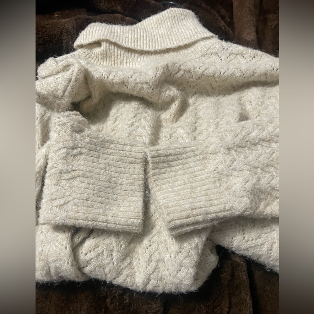 Two Beautiful Old Navy Wool Blend Turtleneck Sweaters 3XL - Picture 9 of 12
